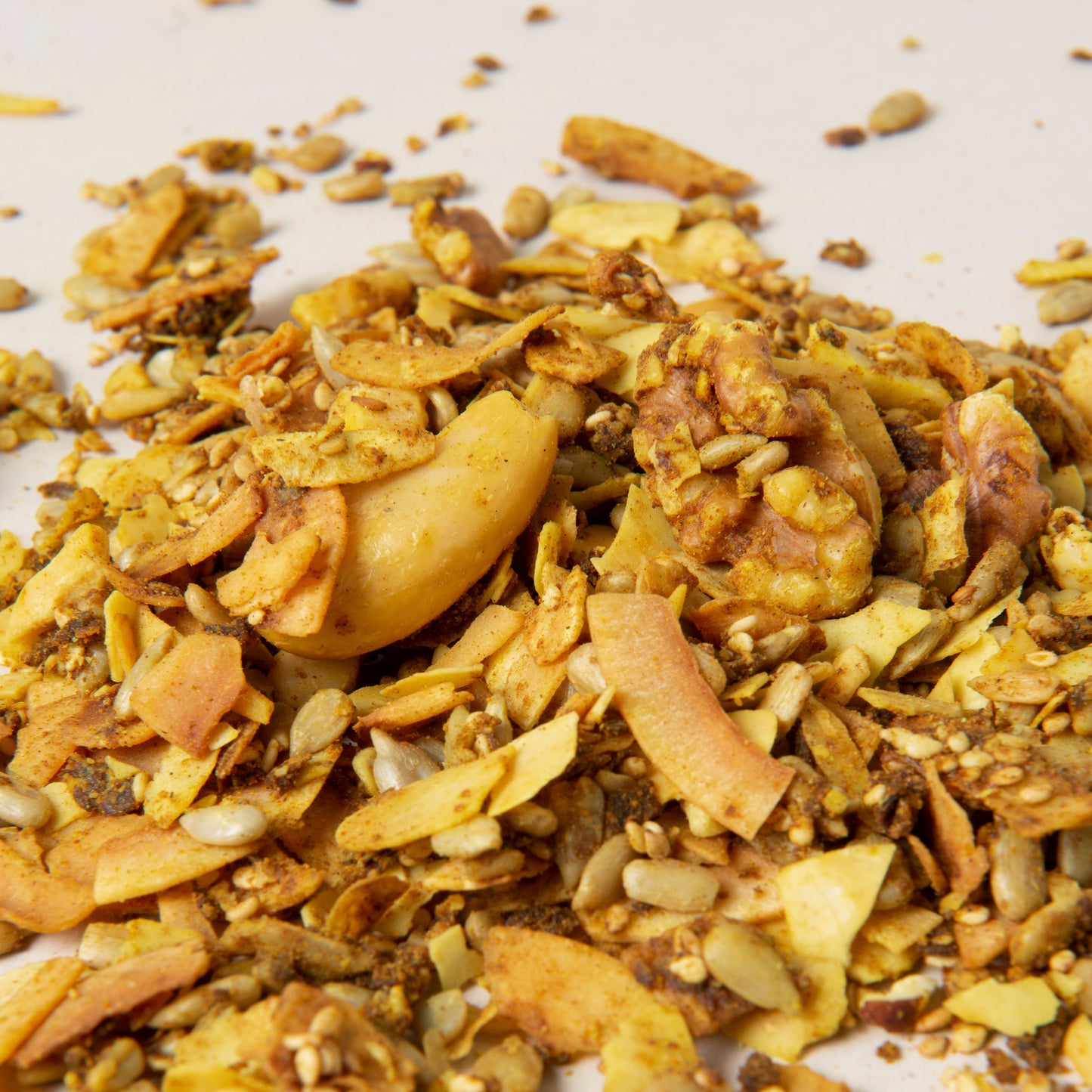 Keto granola - Golden Dream curcuma and ginger raw