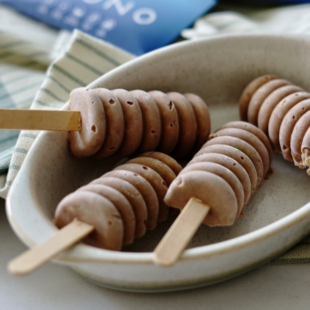 Chocolate ice popsicle