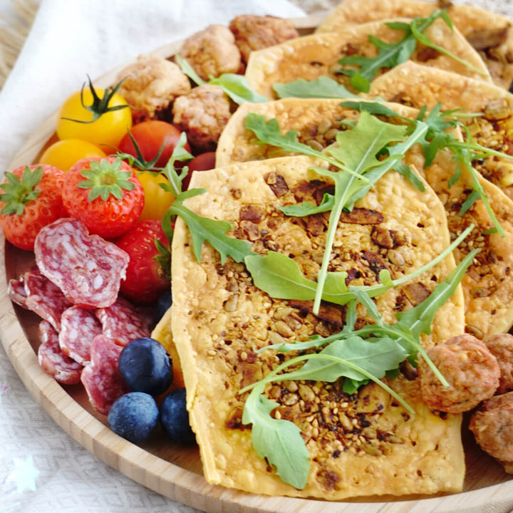 Keto Cheese Crackers