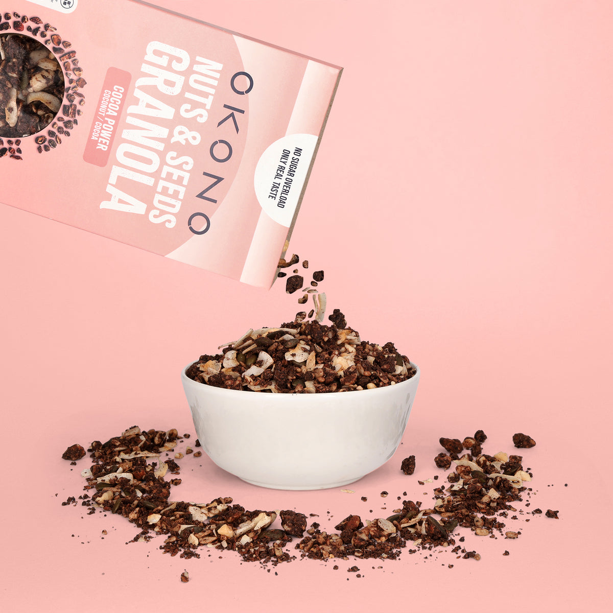 Granola OKONO Noix & Graines - Cocoa Power Noix de coco - Dans un bol