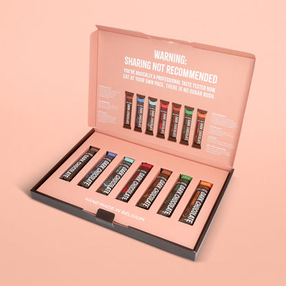 OKONO Chocolate Discovery Box Inside - Pure Chocolate - Blueberry - Sea Salt - Raspberry - Hazelnut - Coffee - Salted Caramel