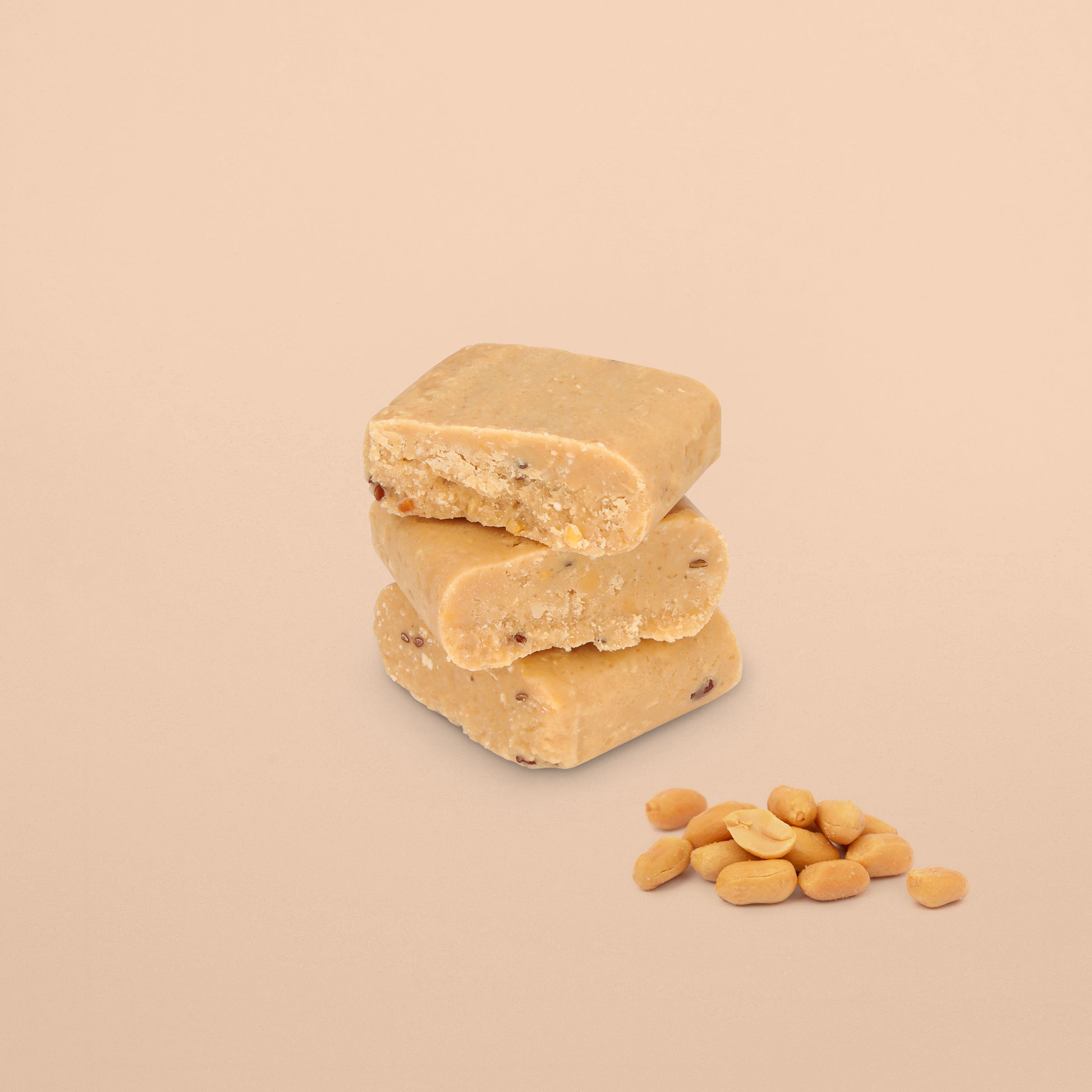 OKONO Energy Bar Detail - Crunchy Peanut - Plantbased & Gluten Free